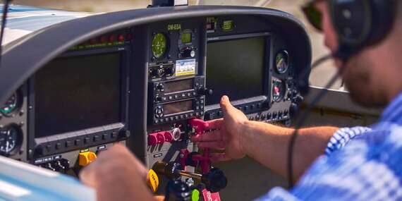 Zážitkový let s Cloud Adventures s možnosťou pilotovania pre 1 osobu/Letisko Trnava (Boleráz) alebo Letisko Dubová