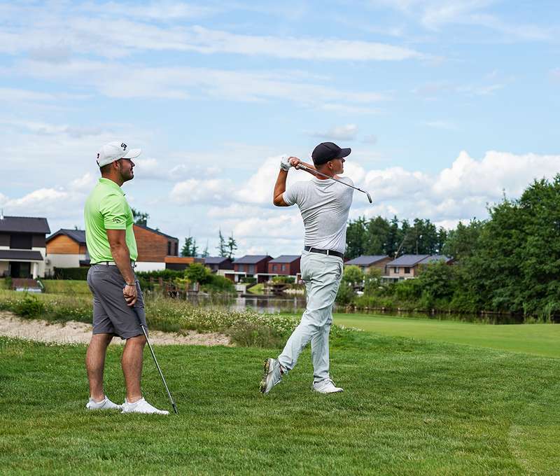 Golfový kurz na získanie zelenej karty v Dynamic Golf Academy