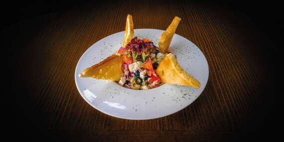 Zdravé šaláty vo Vinárni a Reštaurácií pri Kaplnke vo Vajnoroch/Bratislava - Vajnory