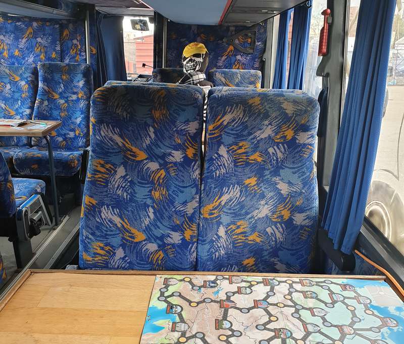 Divný autobus - skvelá escape room na kolesách