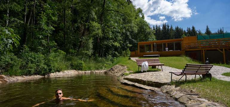 Wellness v hoteli kamzík - vonkajšia časť