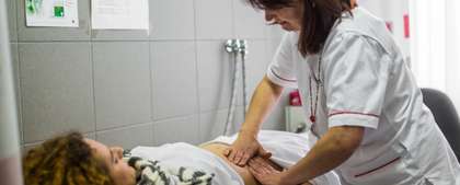 Všetko, čo ste chceli vedieť o črevnej sprche a báli ste sa opýtať