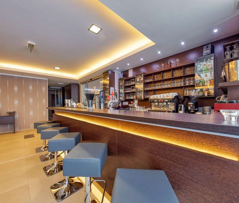Bar hotela Panorama**** vo Vysokých Tatrách pri Štrbskom plese
