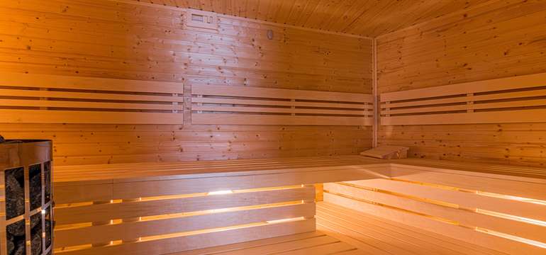 Oddýchnite si vo wellness (sauna, oddychová miestnosť)