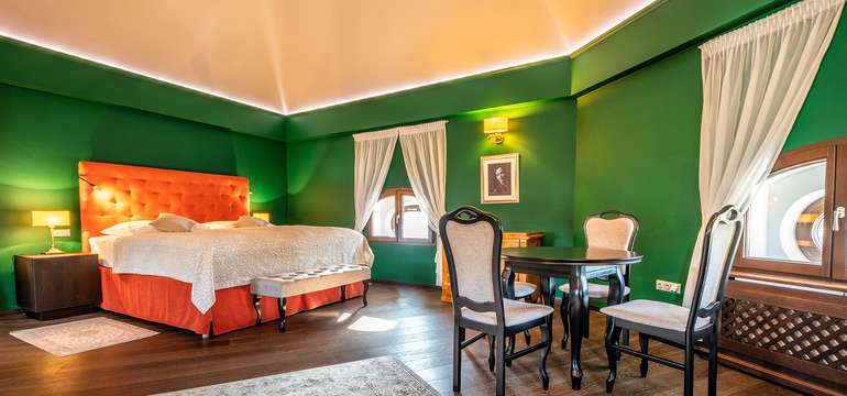 Apartmán Geraldine Appony v tkaštieli Château Appony****