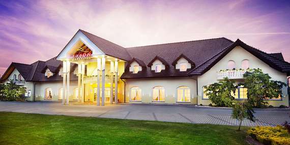 ParkHotel Łysoń**** se snídaní a vstupem do wellness centra v bezprostřední blízkosti mnoha zábavních parků / Polsko