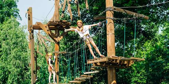 Rodinné dobrodružstvo v lanovom parku Rezortu Villa 27 - adrenalínový zážitok pre deti aj dospelých/Banská Bystrica - Tajov