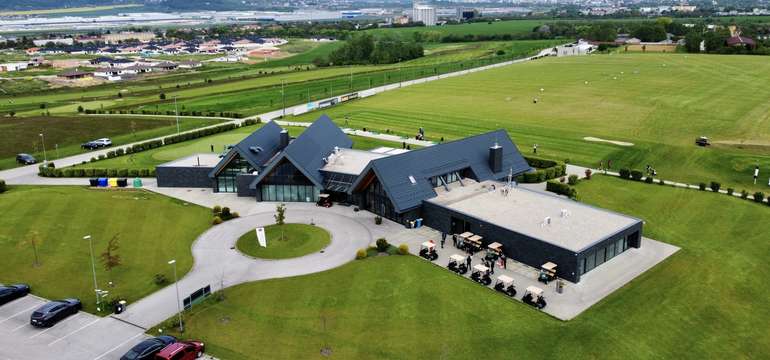  RED OAK GOLF CLUB NITRA
