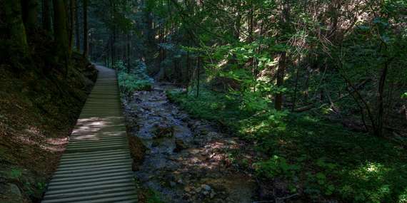 Outdoor úniková hra Jánošíkove Diery - dokážete uniknúť z tiesňavy?/Slovensko