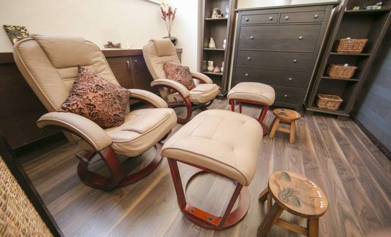 Kráľovská 4-ručná masáž od profesionálnych masérok z Thajska v Samoi Thai Massages