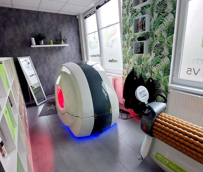 Zbavte sa tuku a celulitídy s prístrojmi Infrashape alebo Rollen