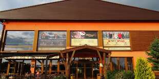 Služby štýlovej reštaurácie, kaviarne s WiFi 