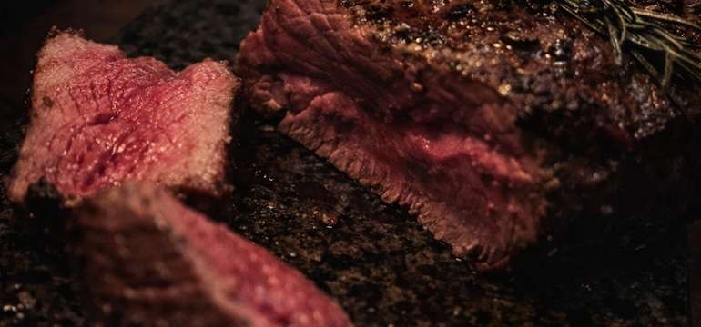 Reštaurácia Black Angus STEAK HOUSE