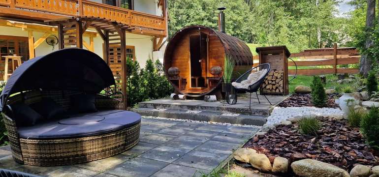 Vonkajšia vírivka a sauna