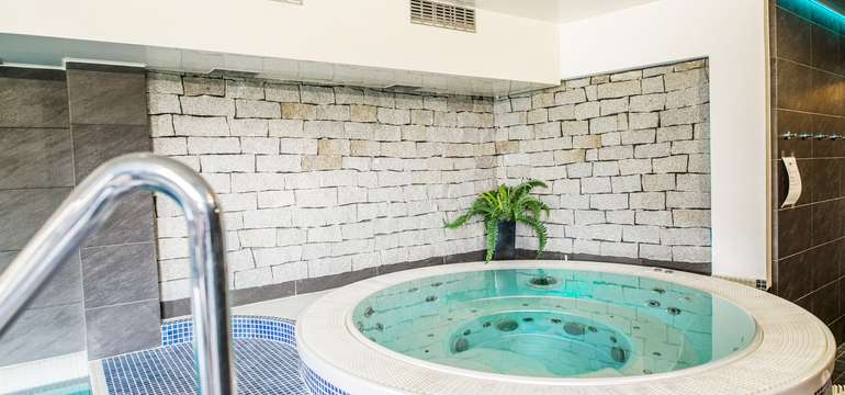 Hotelové wellness vám po dobu 90 minut připraví denně příjemné chvíle odpočinku