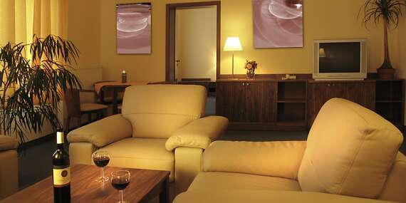 Parkhotel Centrum*** v Slovenskom raji s raňajkami, soláriom, fitness a zľavou do Aquacity Poprad/Spišská Nová Ves