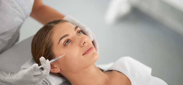 Prirodzené výplne kyselinou hyalurónovou | Bloom Clinic