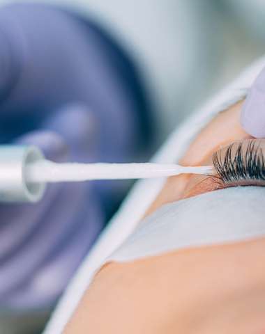 Lash lifting pre otvorený pohľad