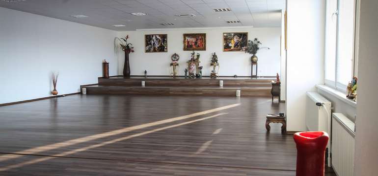  Ayisi Yoga Center v Bratislave