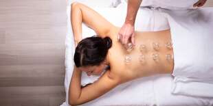 Klasická masáž a bankovanie v Salóne Beauty Ewei