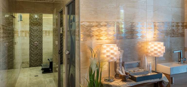 Privátne butikové wellness: fínska sauna, jacuzzi, wellnes sprchy, relax miestnosť s občerstvením