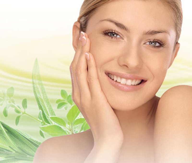 Beauté Aromatique - lymfatická masáž tváre v štúdiu krásy Mary Cohr