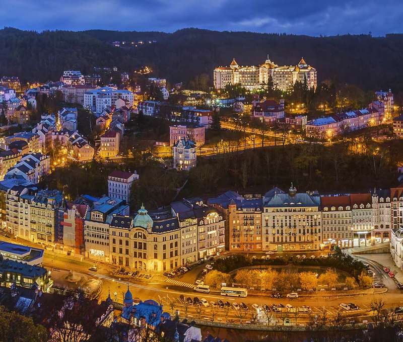 SPA Hotel Panorama**** sa nachádza v srdci kúpeľného mesta Karlove Vary