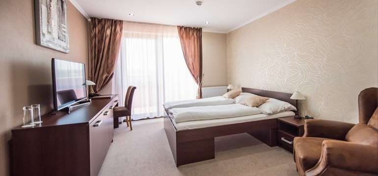  Hotel Galanta****- ubytovanie v elegantných izbách