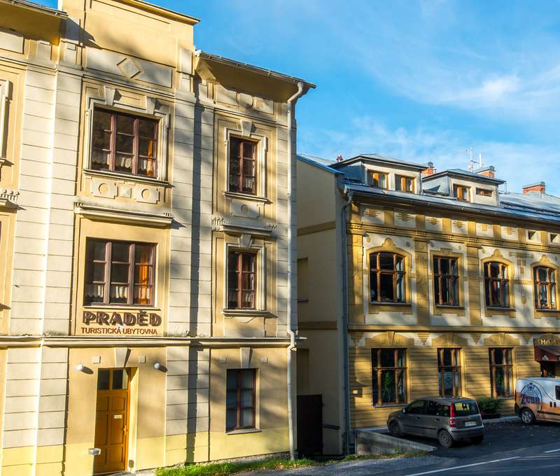 Penzion je propojen s oblíbeným hotelem Praděd Thamm