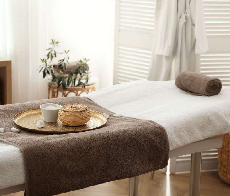 Liečebno-relaxačná alebo Deluxe masáž
