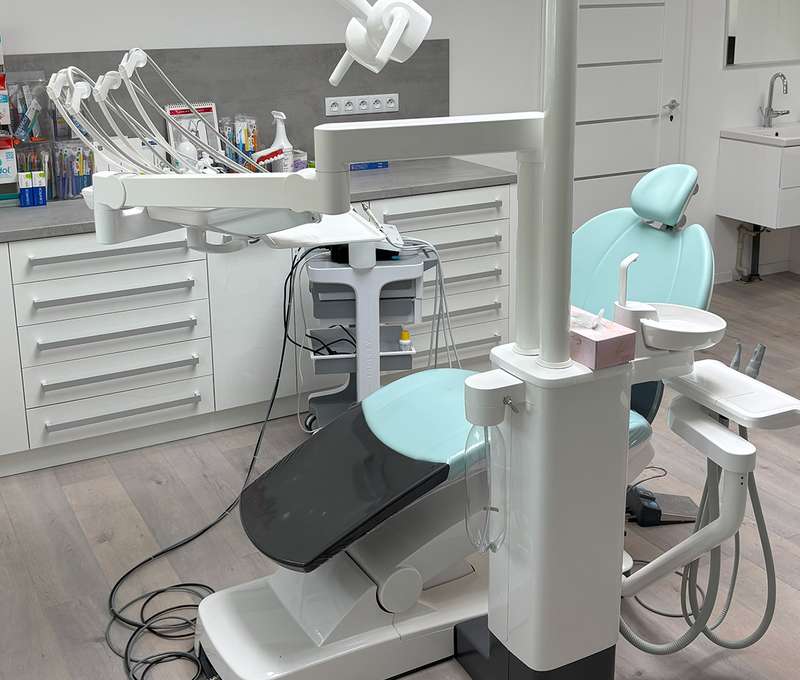 Dentálna hygiena a profesionálne bielenie na klinike Dentmedik