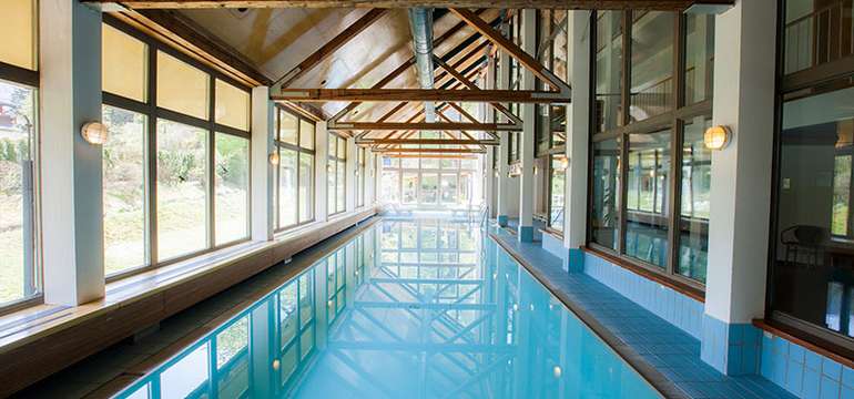 4-hviezdičkový hotel Jezero v Slovinsku s raňajkami a bazénom