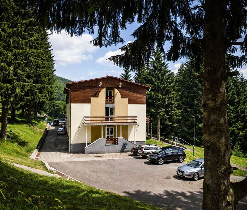 Horský hotel Magura *** s plnou penzí, vstupem do wellness a relaxačními procedurami