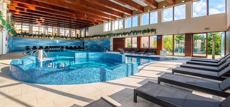 Neobmedzený vstup do bazéna a wellness