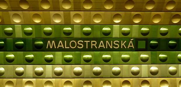 malostranska metro praha