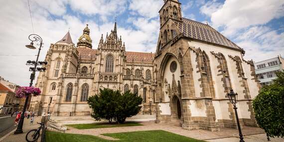 Hotel TeleDom*** v centre Košíc s raňajkami a fľašou sektu/Košice - Staré Mesto