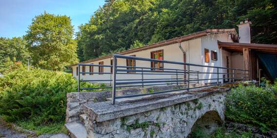 Ekorezort Vendelín v prírode medzi Súľovskými a Strážovskými vrchmi pre rodiny aj páry s raňajkami/Horné Považie - Podskalie