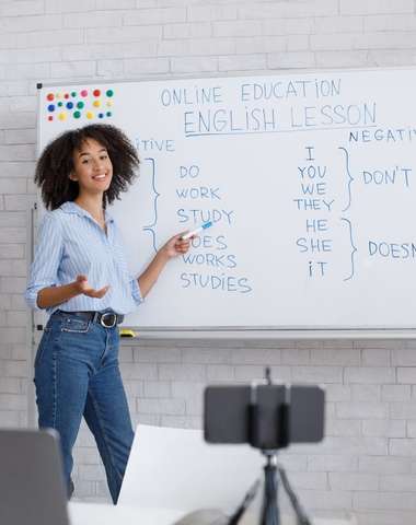 Online kurzy angličtiny s Oxford Language Club s certifikátom
