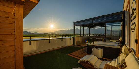 Tatra Horizon Apartment s privátnou vírivkou a saunou s nádherným panoramatickým výhľadom na Vysoké Tatry/Poprad