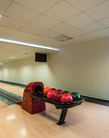 V zámku Château Appony**** si můžete zahrát i bowling