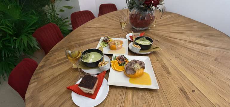 Valentínska večera pre 2 osoby v reštaurácii Lux Flavour