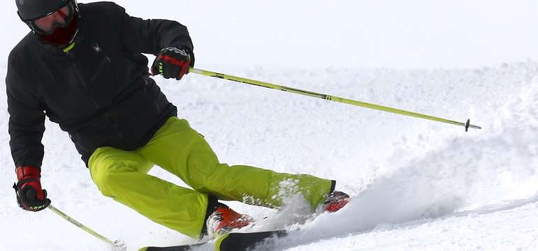 Ski bus vás pohodlně dopraví za skvělým lyžováním do Herlíkovic