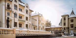 Hotel MOST SLÁVY*** s polpenziou, masážou a procedúrami