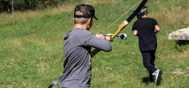 Lukostreľba + Zipline v Rajeckej Lesnej (30 km od Žiliny)