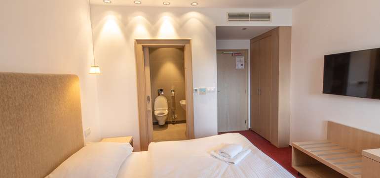 Hotel Villa Nečas****, ubytovanie v štandardnej izbe
