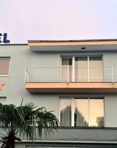 Hotel Korekt*** leží hneď pri Sĺňave