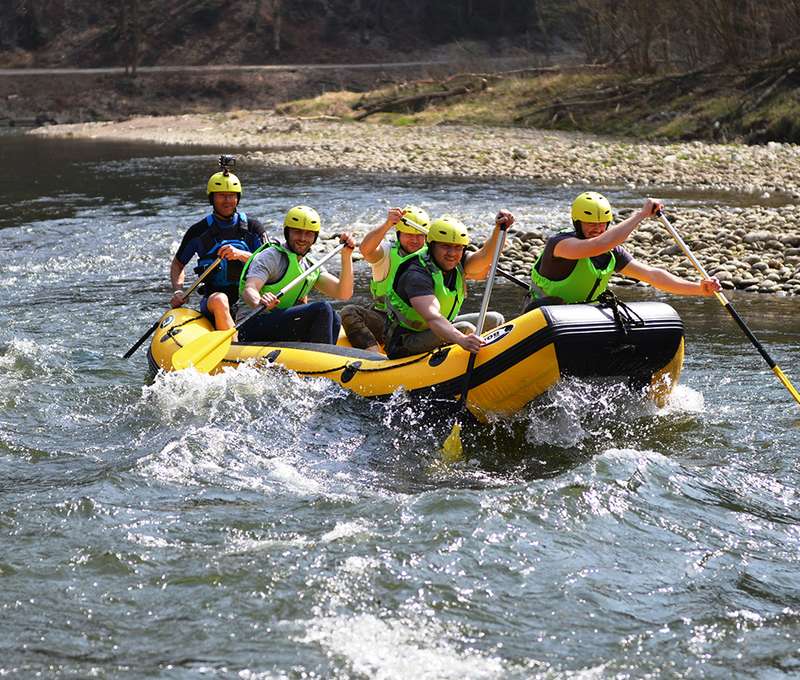 Raftingové dobrodružstvo na Dunajci - rafting s inštruktorom alebo prenájom raftu