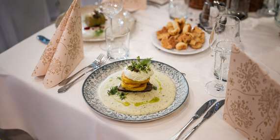 3-chodové menu pre dvoch v hoteli MOST SLÁVY*** v Trenčianskych Tepliciach / Trenčianske Teplice