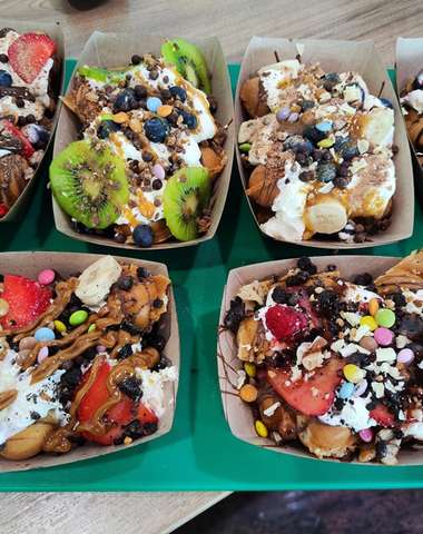 Nadýchané Bubble Waffle s prílohami podľa výberu od Mija sladké pokušenie