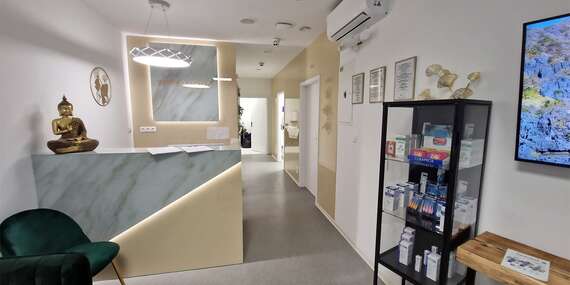 Dentálna hygiena pre deti aj dospelých s pieskovaním Airflow a inštruktážami v zubnej ambulancii Pohotovosť 24/7/Bratislava - Petržalka